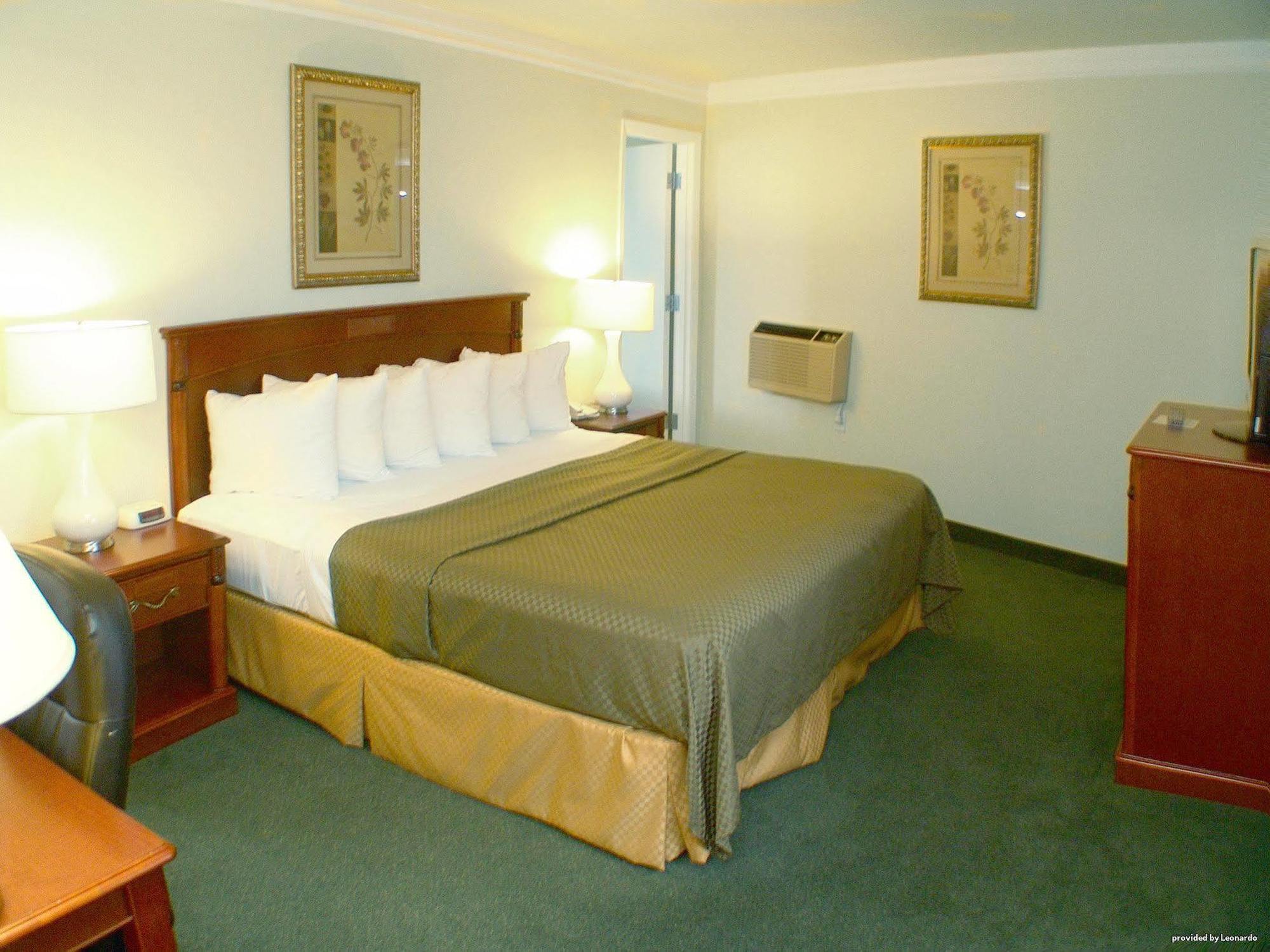 Best Western Garden Villa Inn Roseburg Bagian luar foto